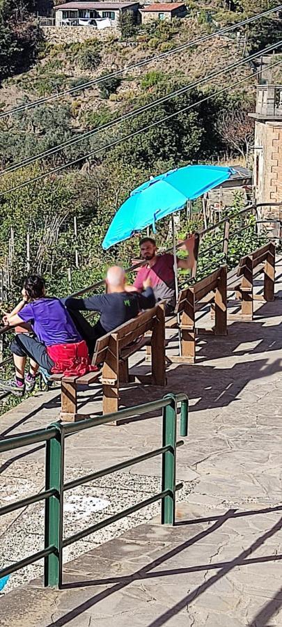 Ostello Ninin De Ma' Framura Bagian luar foto